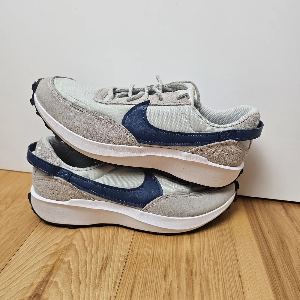 Nike Waffle Debut Light Silver Valerian‎ Blue Sneaker DH9523-005 Women’s Size 10